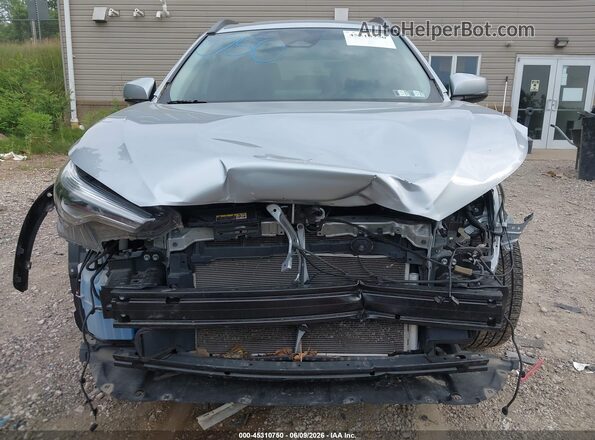 7MUEAAAG6PV062004 2023 TOYOTA COROLLA CROSS Silver Rear interior view