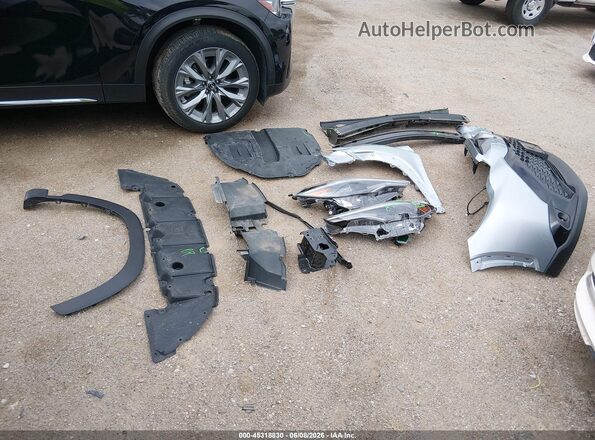 7MUFBABG6RV024369 2024 TOYOTA COROLLA CROSS HYBRID Gray ხელსაწყოთა პანელის ხედი