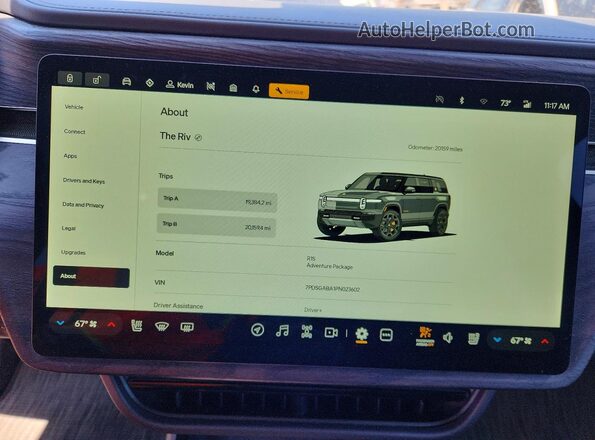 7PDSGABA1PN023602 2023 RIVIAN R1S Серый Вид щитка приборов