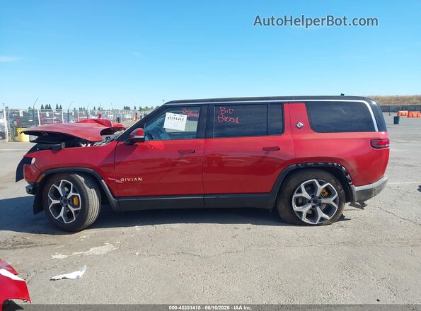 7PDSGABA3RN033955 2024 RIVIAN R1S Red 360 interior view