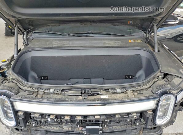 7PDSGABL3NN001678 2022 RIVIAN R1S Черный Вид задней части салона