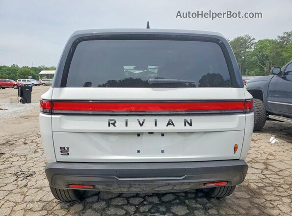 7PDSGABP9TN085909 2026 RIVIAN R1S Двухцветный Вид сзади