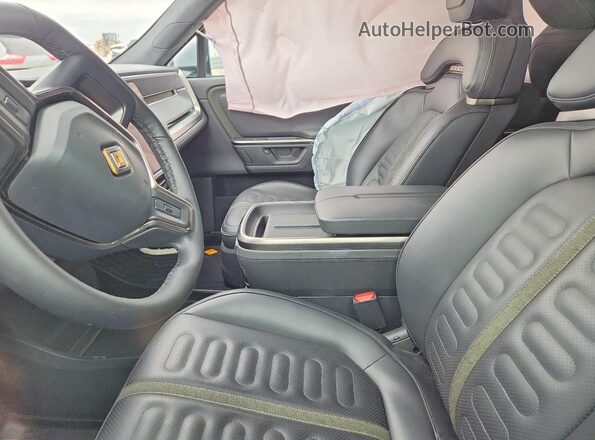 7PDSGBBA2SN052850 2025 RIVIAN R1S Silver 