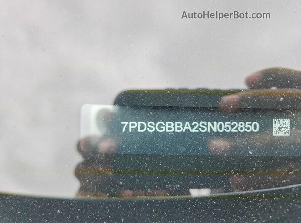 7PDSGBBA2SN052850 2025 RIVIAN R1S Silver 