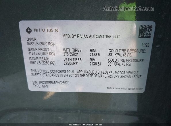 7PDSGBBA5PN025570 2023 RIVIAN R1S Green ძრავის განყოფილების ხედი