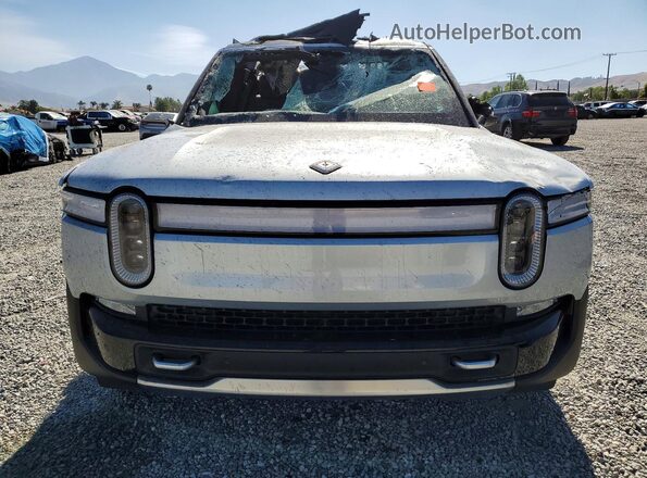 7PDSGBBA7RN040588 2024 RIVIAN R1S Silver წინა ხედი