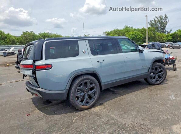 7PDSGBBA9SN054322 2025 RIVIAN R1S Gray უკანა მარჯვენა