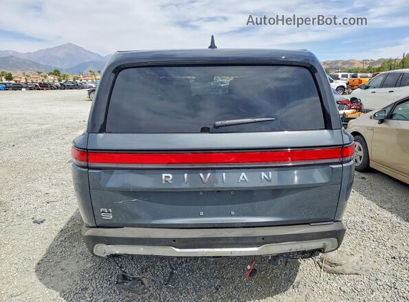 7PDSGGBA7TN079623 2026 RIVIAN R1S Charcoal Widok z tyłu