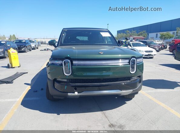 7PDSGGBA9TN076206 2026 RIVIAN R1S Green Rear interior view