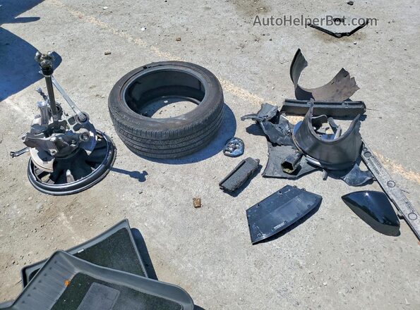 7SAXCAE52SF467346 2025 TESLA MODEL Black ძრავის განყოფილების ხედი
