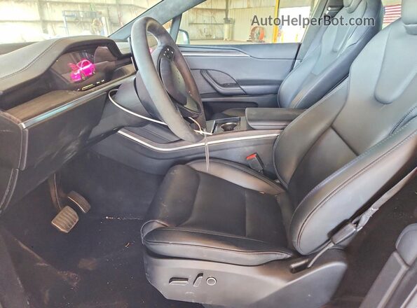 7SAXCAE56RF435431 2024 TESLA MODEL Белый 