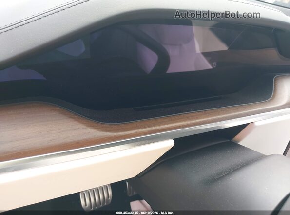 7SAXCBE53NF355729 2022 TESLA MODEL X White Widok tylnych siedzeń
