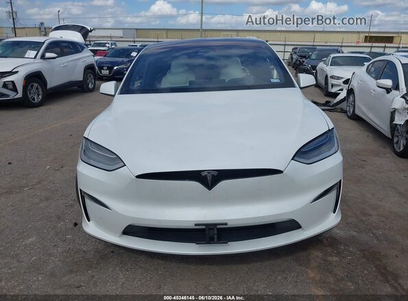 7SAXCBE53NF355729 2022 TESLA MODEL X White Widok z tyłu