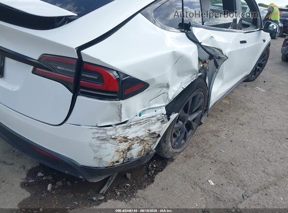 7SAXCBE53NF355729 2022 TESLA MODEL X White Widok z przodu