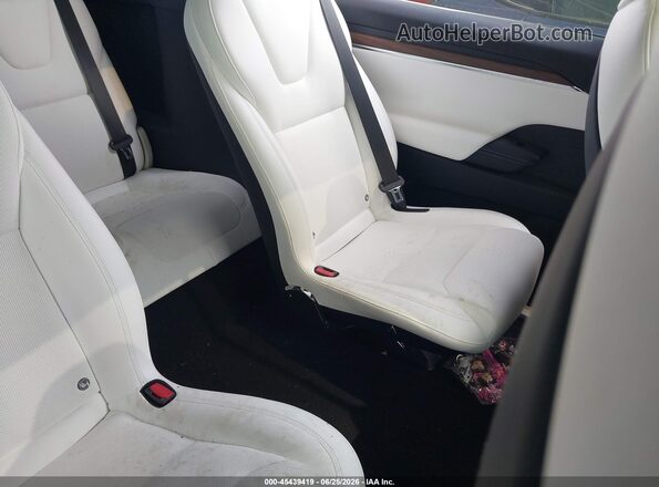 7SAXCBE56PF428398 2023 TESLA MODEL X White Вид наклейки з VIN-кодом