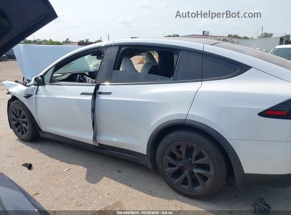 7SAXCBE56PF428398 2023 TESLA MODEL X White Вид задньої частини салону