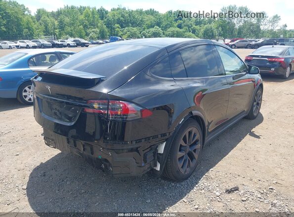 7SAXCBE57NF328517 2022 TESLA MODEL X Черный 