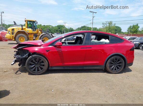 7SAXCBE58NF357833 2022 TESLA MODEL X Red Widok wnętrza z tyłu