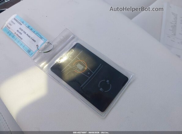 7SAXCBE58TF481775 2026 TESLA MODEL X Silver Вид панелі приладів