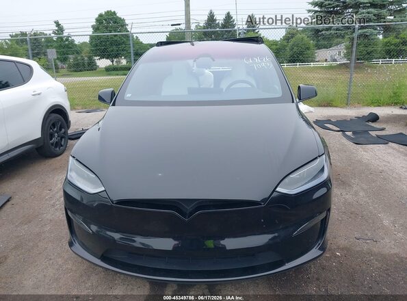 7SAXCBE62RF437093 2024 TESLA MODEL X Black Հետևի տեսք