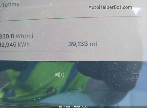 7SAXCBE62RF437093 2024 TESLA MODEL X Black Սալոնի հետևի տեսք
