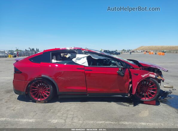 7SAXCBE67RF440331 2024 TESLA MODEL X Red Vista interior trasera