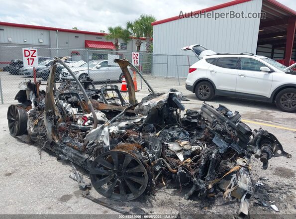 7SAXCBE69NF340581 2022 TESLA MODEL X Белый Вид подкапотного пространства