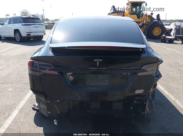 7SAXCBE6XNF356093 2022 TESLA MODEL X Черный Панорамный вид салона 360°