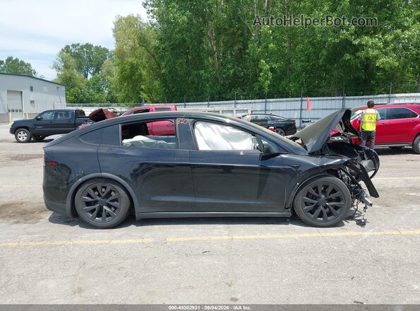 7SAXCDE55NF340578 2022 TESLA MODEL X Черный Вид панели приборов