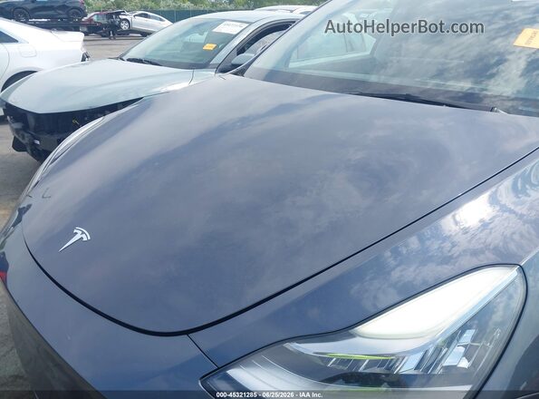 7SAYGAEE0NF377366 2022 TESLA MODEL Y Серый Вид спереди