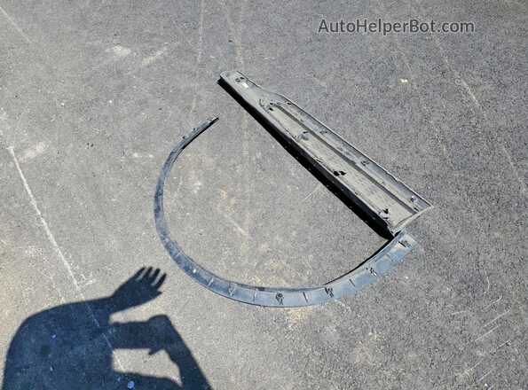 7SAYGAEE0PF589025 2023 TESLA MODEL Gray ძრავის განყოფილების ხედი