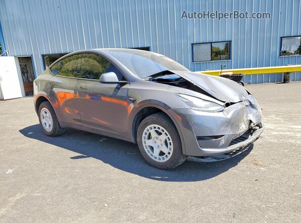 7SAYGAEE0PF589025 2023 TESLA MODEL Gray წინა მარჯვენა