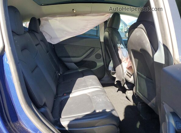 7SAYGAEE0PF774434 2023 TESLA MODEL Blue Vista interior trasera