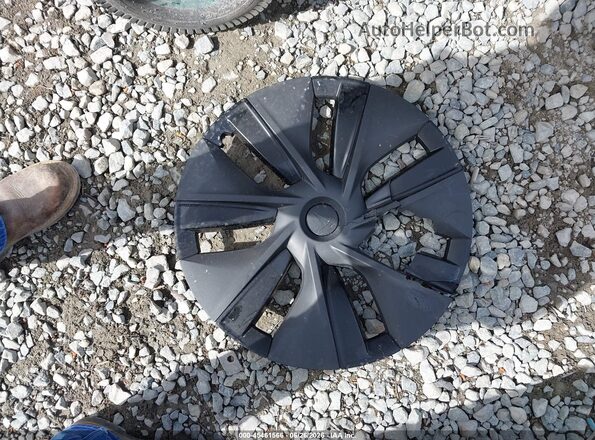 7SAYGAEE1SF277952 2025 TESLA MODEL Y Blue Widok zestawu wskaźników