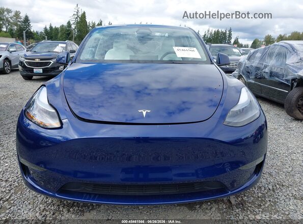 7SAYGAEE1SF277952 2025 TESLA MODEL Y Blue Widok wnętrza z tyłu