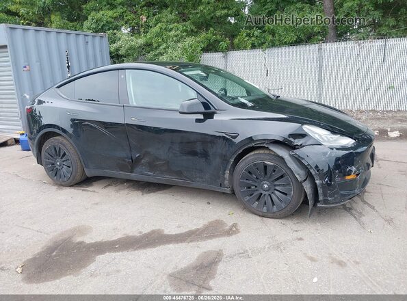 7SAYGAEE2NF388417 2022 TESLA MODEL Y Black Դիմացի տեսք