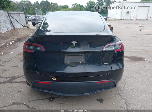 7SAYGAEE2NF388417 2022 TESLA MODEL Y Black 