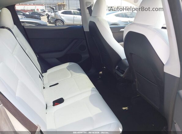 7SAYGAEE2RF111773 2024 TESLA MODEL Y White Вид наклейки з VIN-кодом