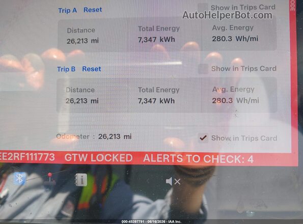 7SAYGAEE2RF111773 2024 TESLA MODEL Y White 