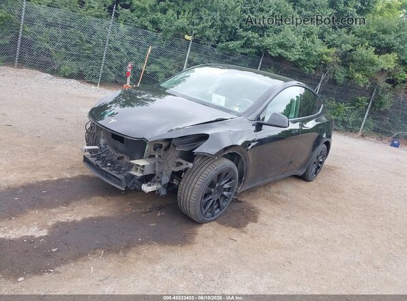 7SAYGAEE3NF314147 2022 TESLA MODEL Y Black Передня ліва чверть