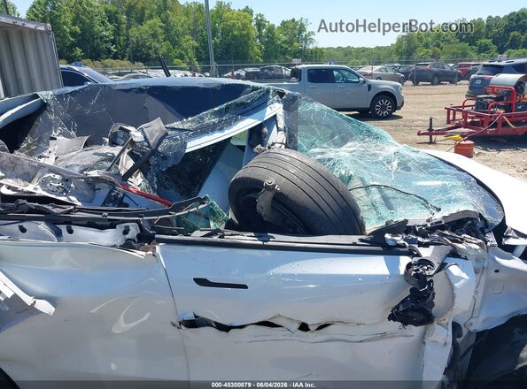 7SAYGAEE4PF757796 2023 TESLA MODEL Y Белый Вид салона спереди