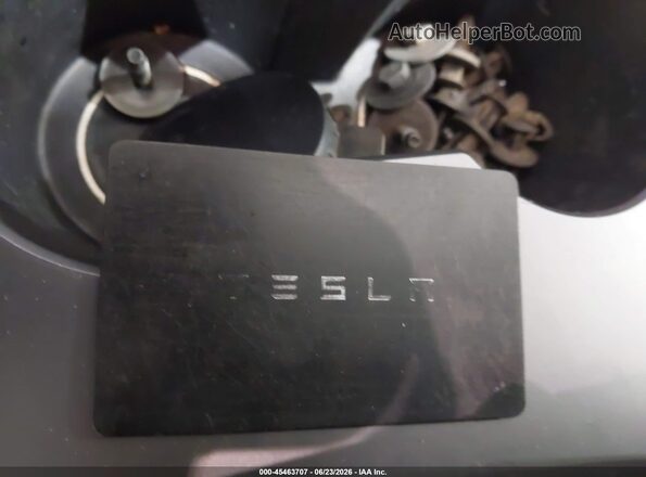 7SAYGAEE4PF835123 2023 TESLA MODEL Y Gray Հետևի տեսք