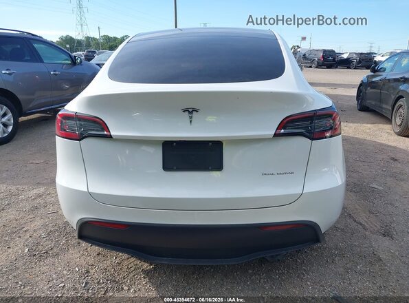 7SAYGAEE4RF201894 2024 TESLA MODEL Y White 