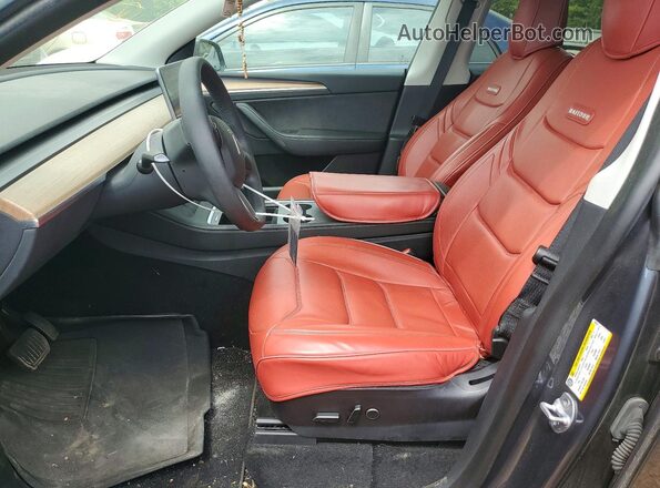 7SAYGAEE5PF606224 2023 TESLA MODEL Gray Widok wnętrza z przodu