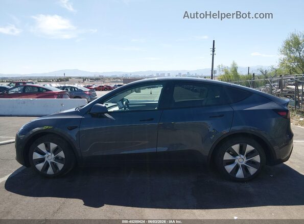 7SAYGAEE5PF967503 2023 TESLA MODEL Y Gray სალონის 360-გრადუსიანი ხედი