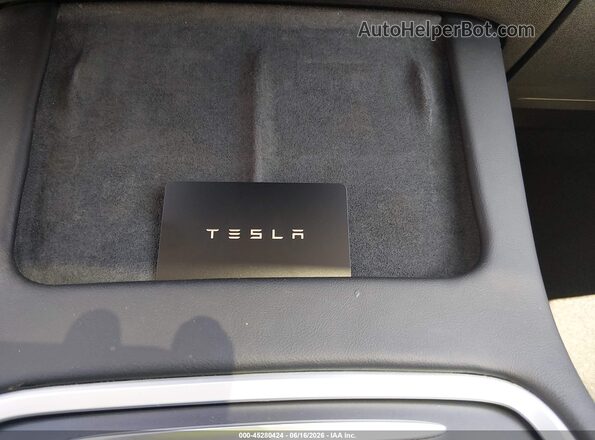 7SAYGAEE5PF967503 2023 TESLA MODEL Y Gray წინა პანელის ხედი