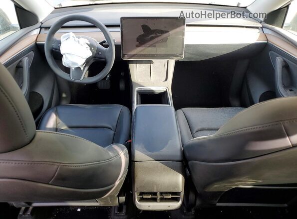7SAYGAEE5RF171062 2024 TESLA MODEL Серебряный Вид панели приборов