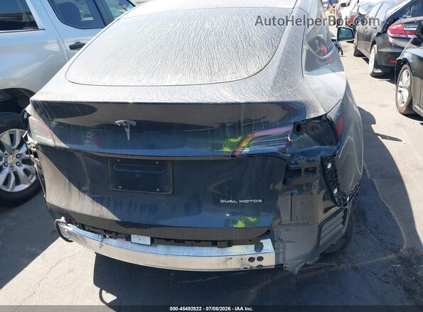 7SAYGAEE6RF033272 2024 TESLA MODEL Y Black 