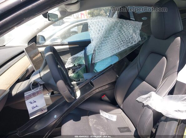 7SAYGAEE6RF033272 2024 TESLA MODEL Y Black 