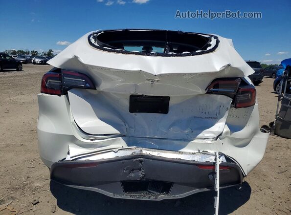 7SAYGAEE6RF167456 2024 TESLA MODEL White Widok z tyłu